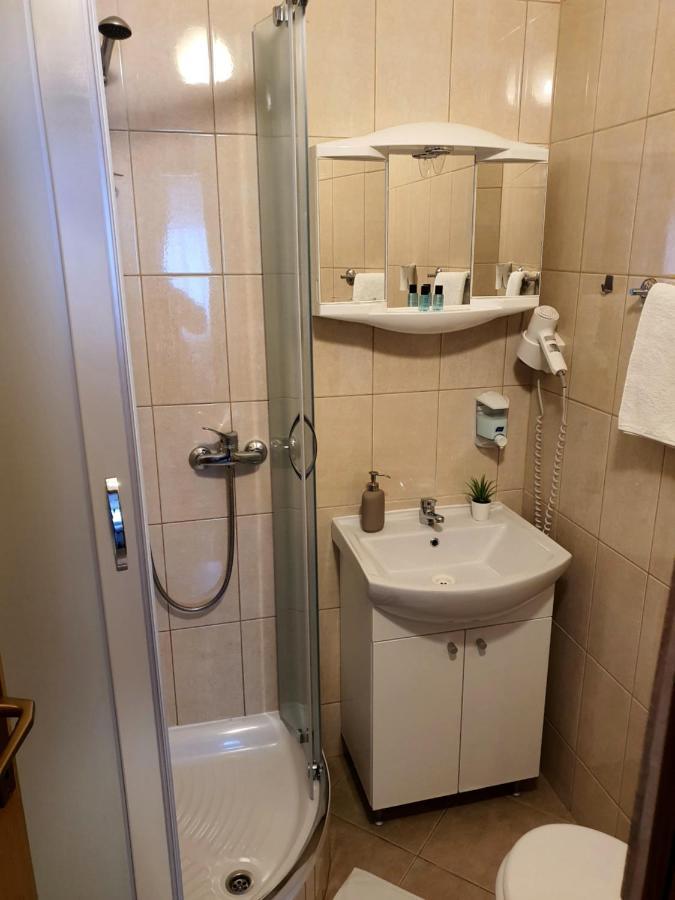 Guesthouse Kovacevic Korenica Eksteriør billede