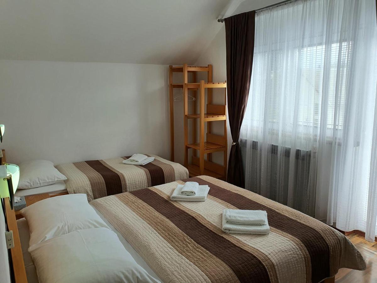 Guesthouse Kovacevic Korenica Eksteriør billede