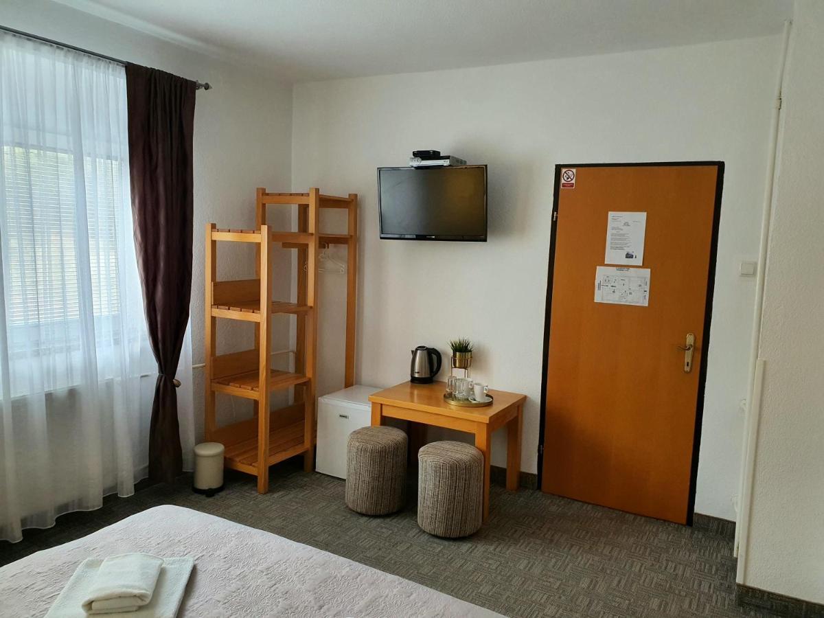 Guesthouse Kovacevic Korenica Eksteriør billede