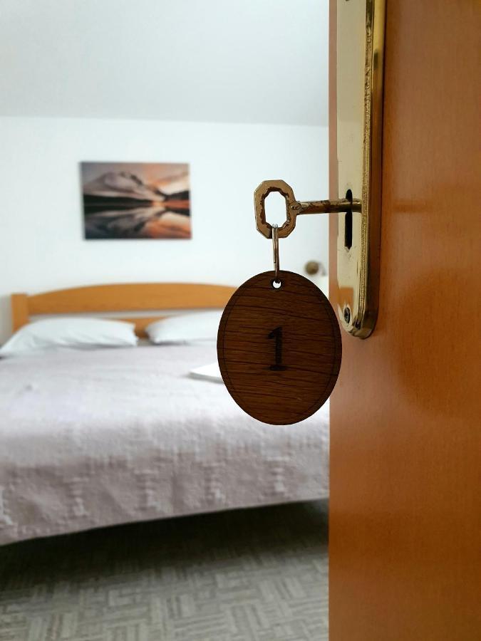 Guesthouse Kovacevic Korenica Eksteriør billede