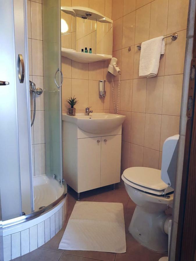 Guesthouse Kovacevic Korenica Eksteriør billede
